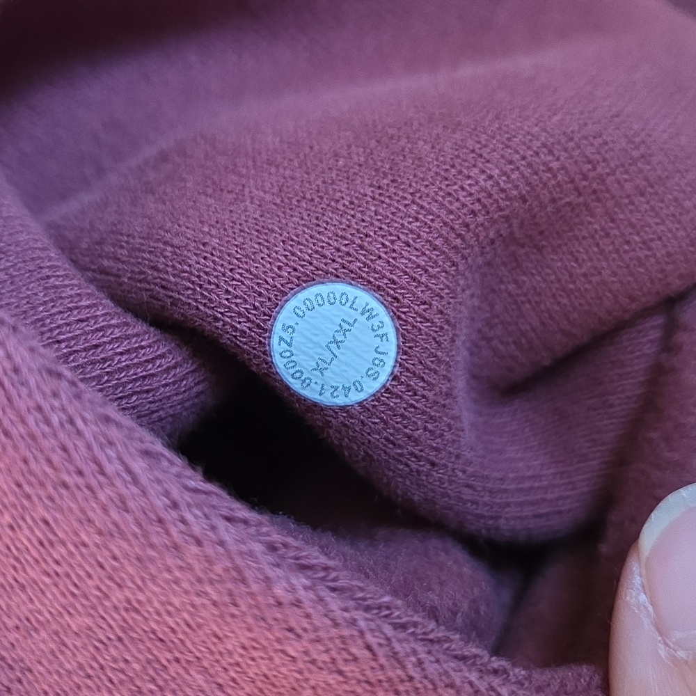 Lululemon Half Zip Scuba - Picture 7 of 7